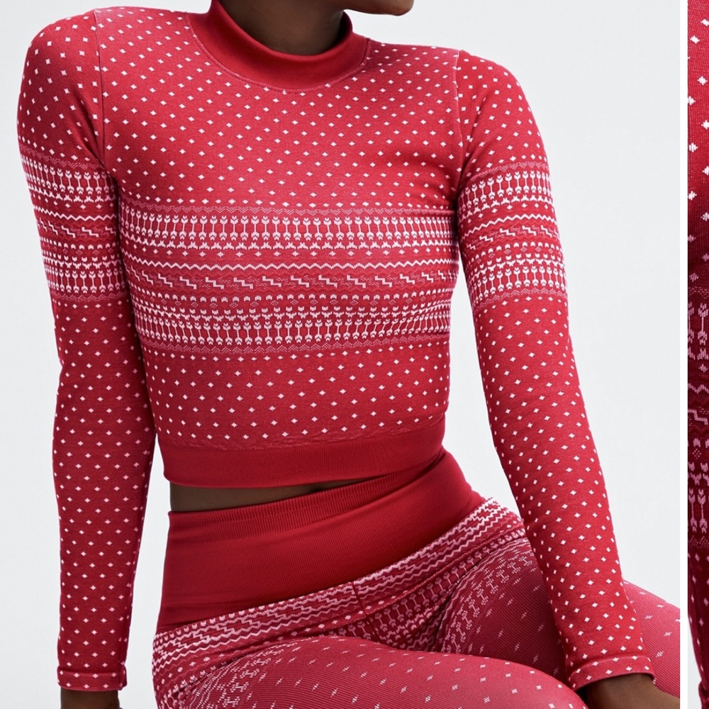 Fabletics Holly Seamless Long-Sleeved Top